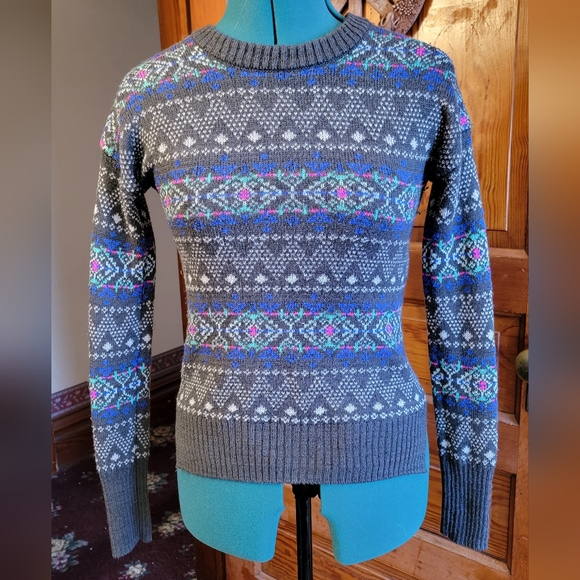 Fair Isle Sweater S XS Yule Christmas - Picture 1 of 3